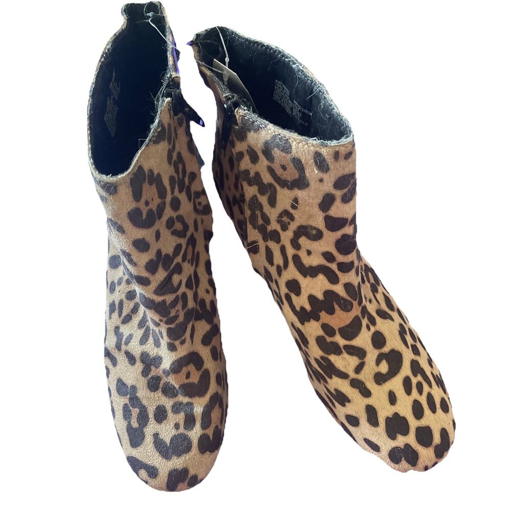 Time and Tru Leopard Boot Booties Boutique Work Festival Concert Flirty Sz 9